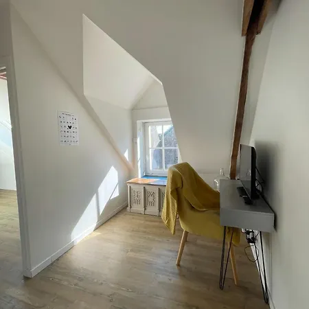 펜션 Maison De Bourg En Pierre Au Coeur De *